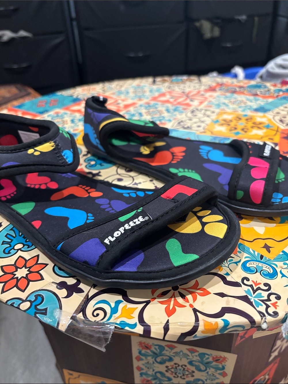 Flopeeze Women’s Footprint Sandals - Black